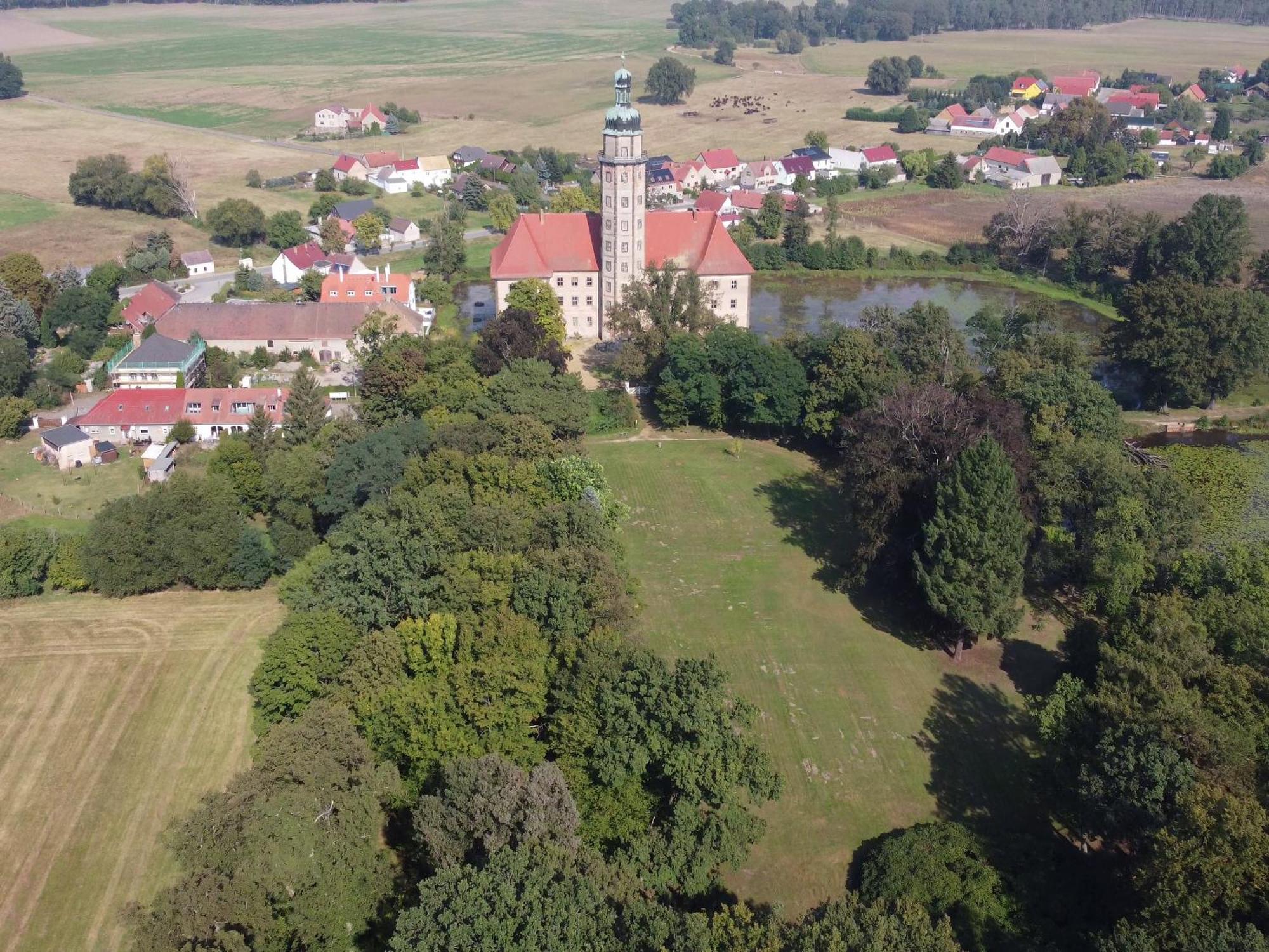 באד שמידברג Resort "Schloss Reinharz" מראה חיצוני תמונה